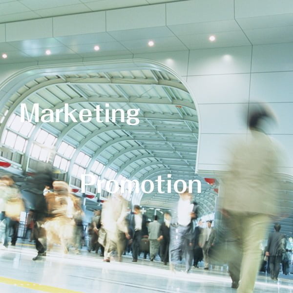 マーケッターは広告屋ではない