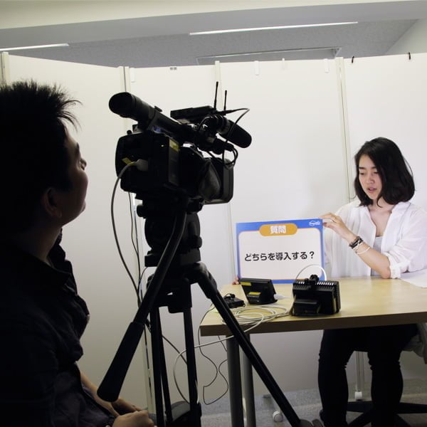 緊張しながら動画撮影無事終了 緊張しながら動画撮影無事終了